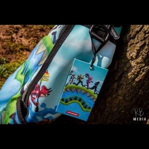 shark royale backpack